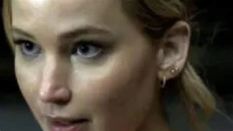 no hard feelings jennifer lawrence really naked|Jennifer Lawrence shocks fans by getting completely naked in。